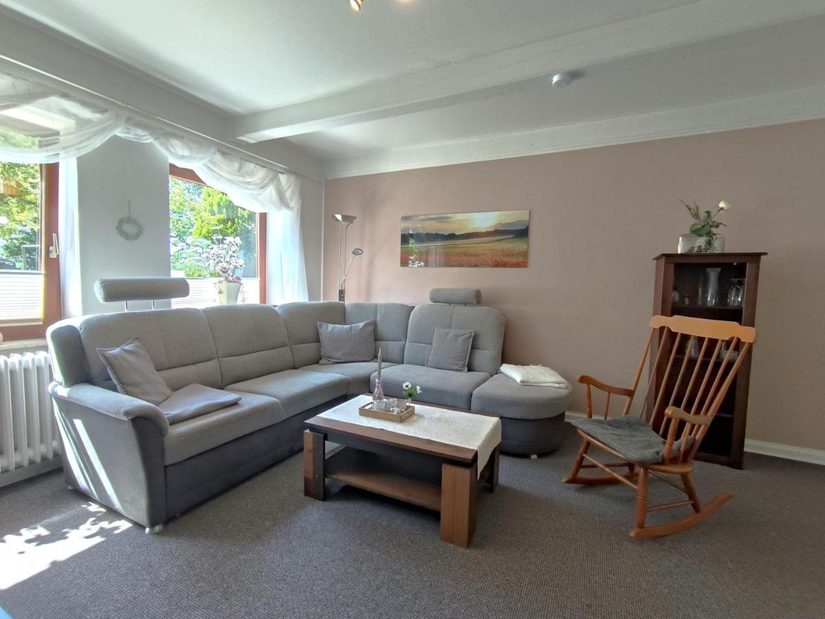 Ferienwohnung Zwischen Den Meeren - Schoene Und Gemuetliche Fewo Mit Garten Dorpstedt Exterior photo